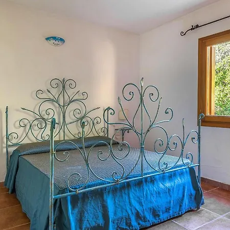Trilo 6 * Budoni